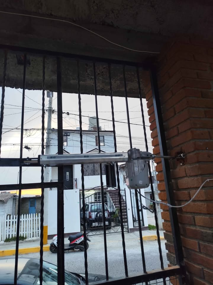 Automatización para portones residenciales en Aguascalientes