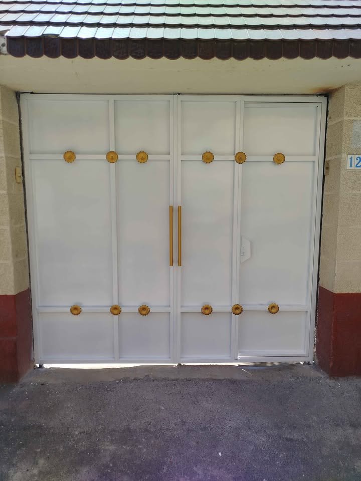 Portones metálicos en Aguascalientes